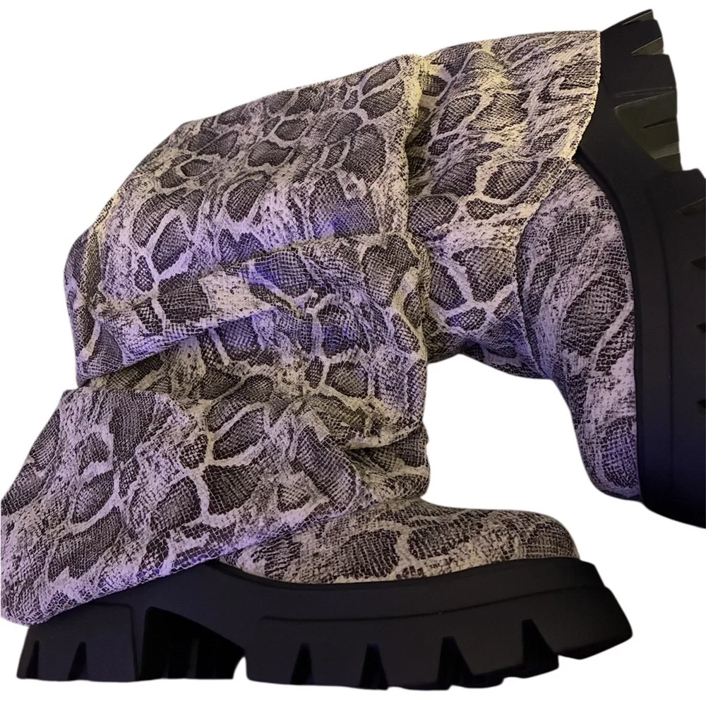 ShopAkira Snake Print Boots - Picture 3 of 6